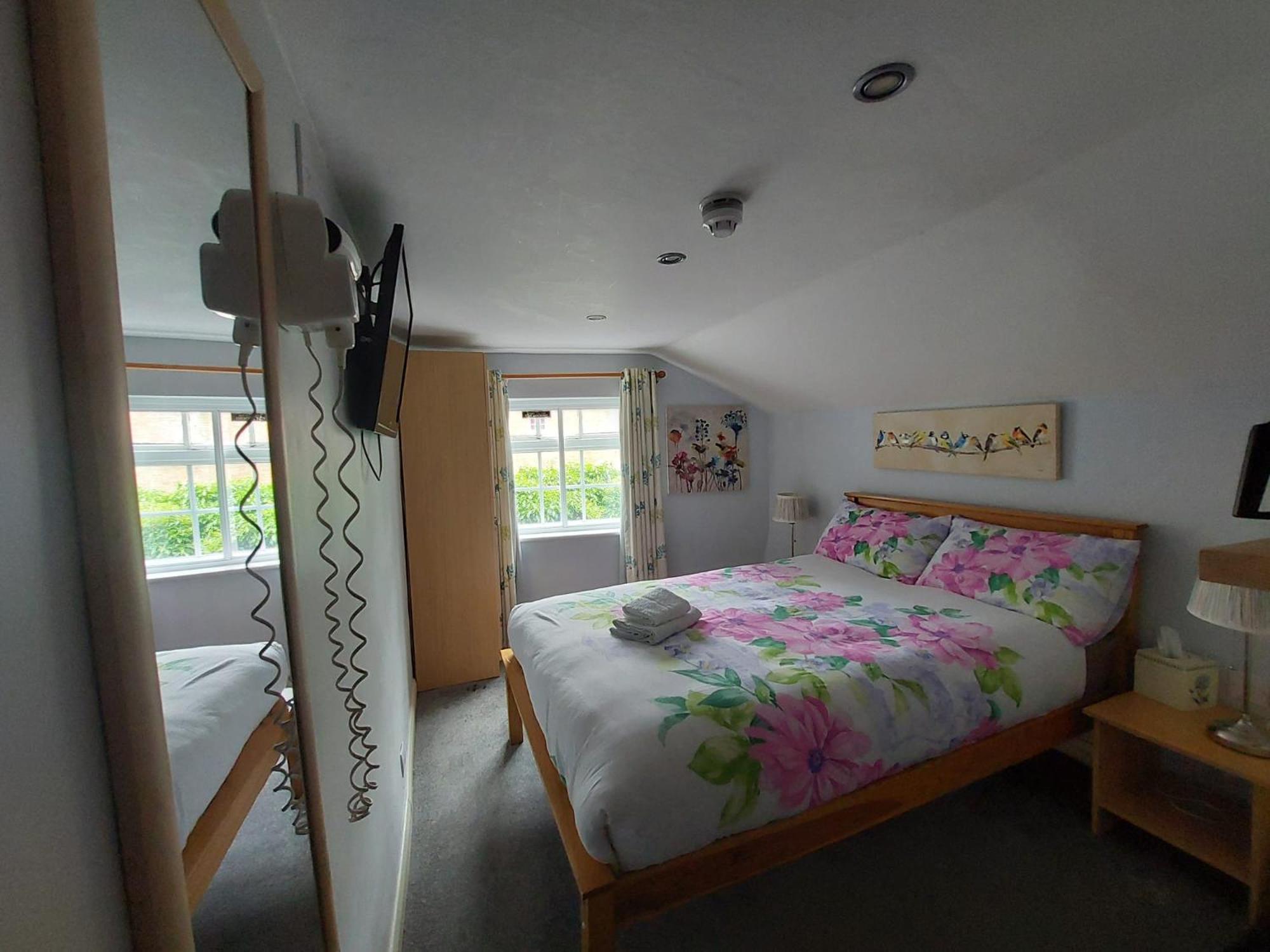 Reindeer Accomodation เซาท์เวลล์ ภายนอก รูปภาพ